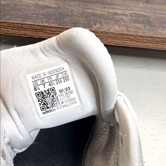 Adidas Women's Runfalcon Sneakers Size 8.5 - Picture 7 of 7